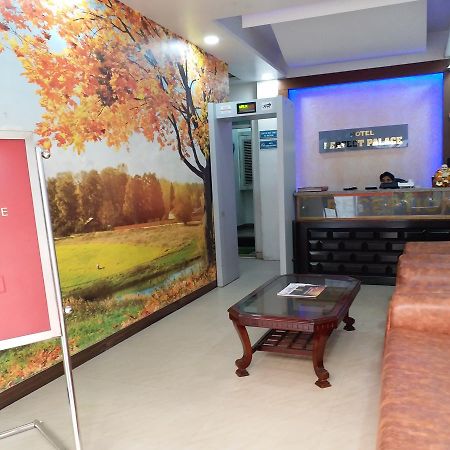 Hotel Perfect Palace Ню Делхи Екстериор снимка